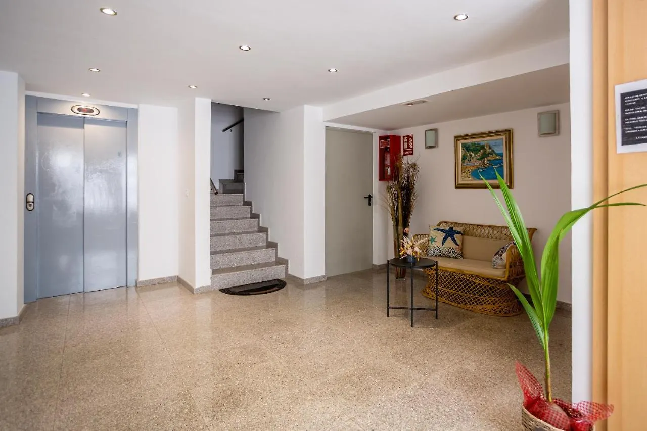 S21 Sa Caleta Apartman Lloret de Mar
